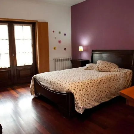 Casa Com Piscina Na Povoa De Lanhoso, By Izibookings * Póvoa de Lanhoso